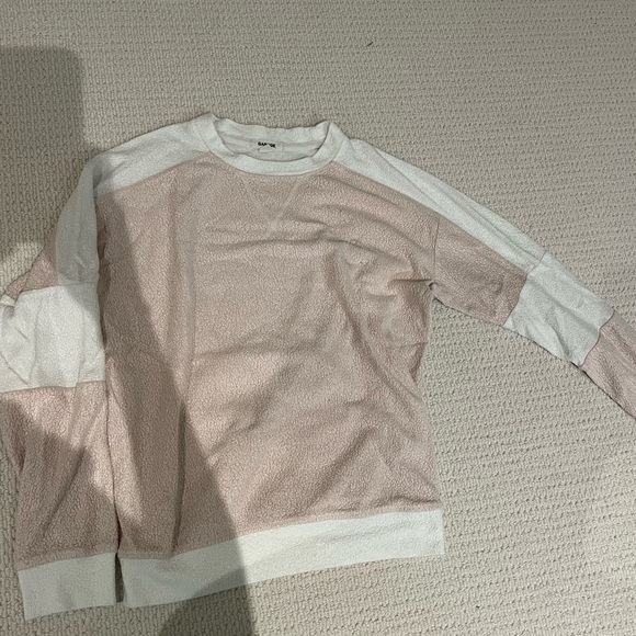 Extra soft crewneck - Picture 2 of 2